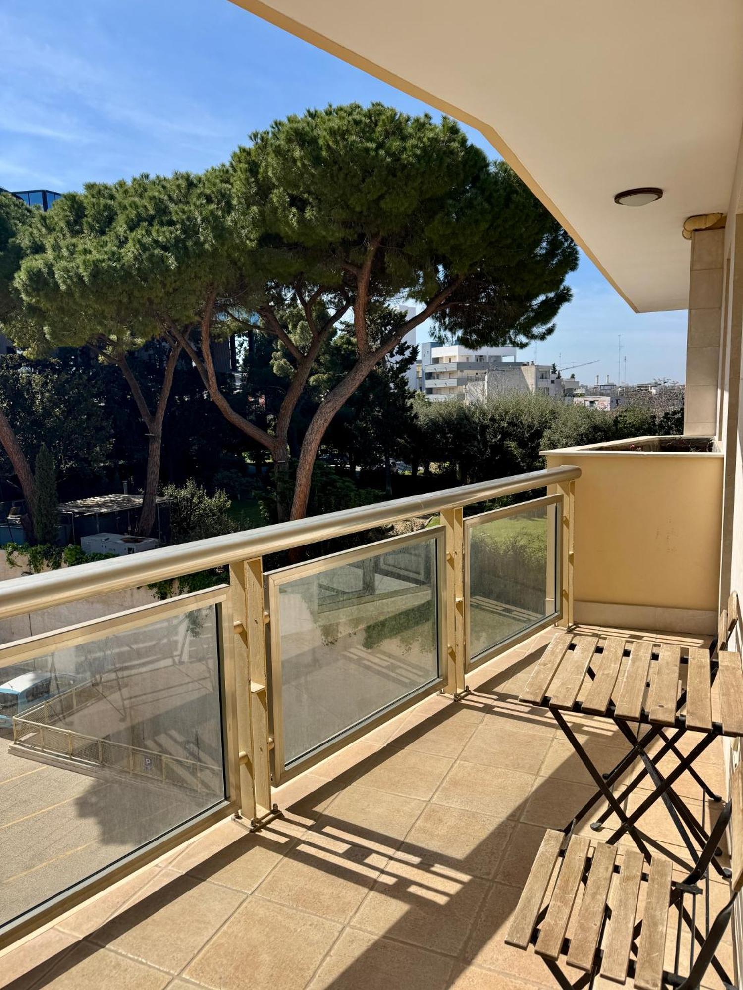 Apartment Capruzzi Bari Exterior photo